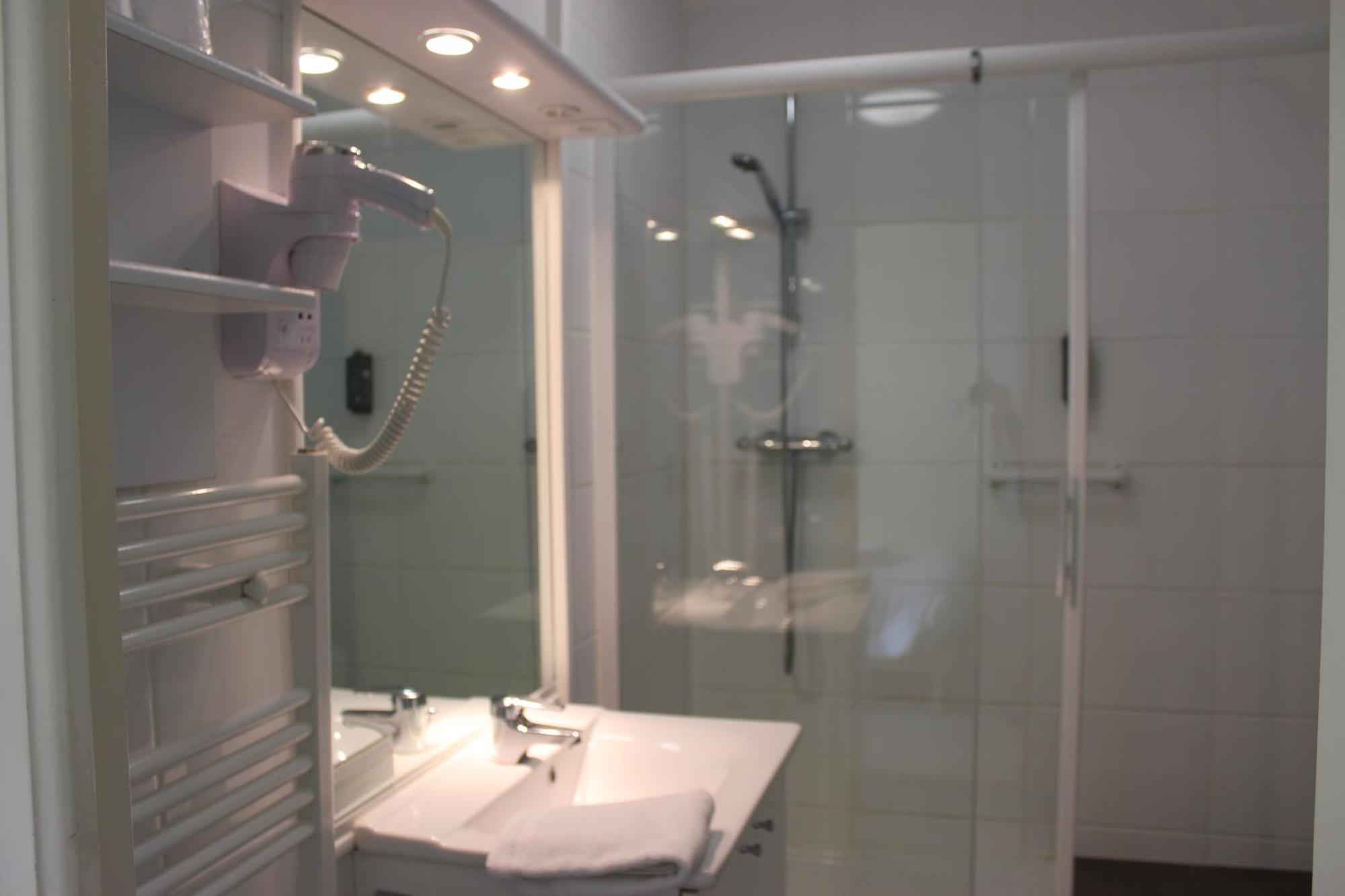 Hotel Breiz Armor Pouldreuzic Pokoj fotografie